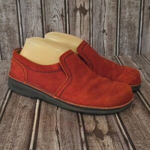 Sz 39/ 8 R Womens Birkenstock Tomato Red Suede Slip On Comfort Loafers Shoes